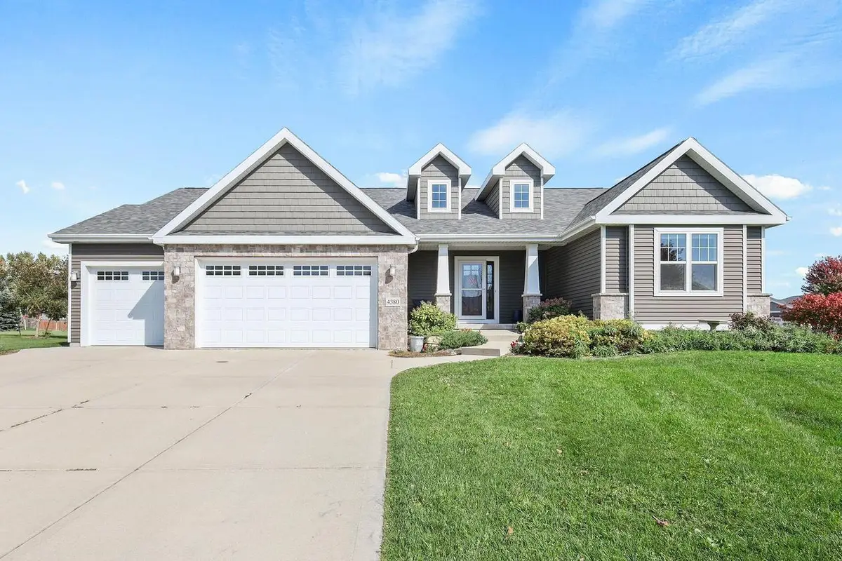 4380 Scenic View Road, Windsor, WI 53598 - #1