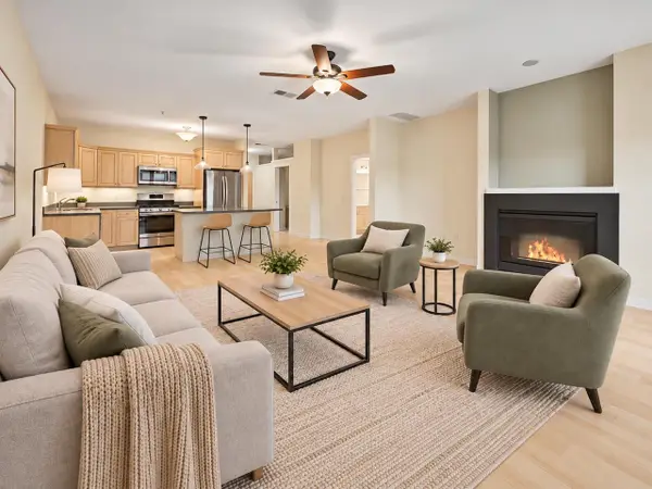555 S Midvale Boulevard #321, Madison, WI 53711