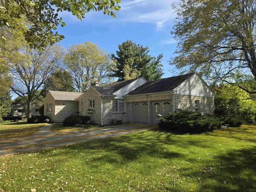 6817 South Avenue, Middleton, WI 53562 - #3