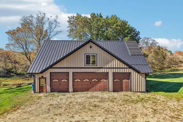 E4364 Meadow Drive, Hillpoint, WI 53937
