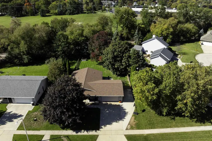 656 Hilltop Lane, Ripon, WI 54971 - #2