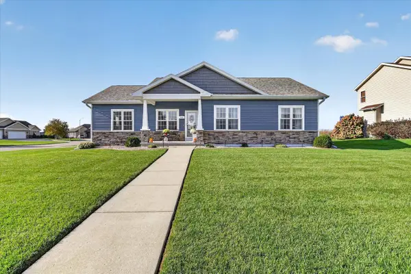 424 Rimrock Road, Janesville, WI 53548