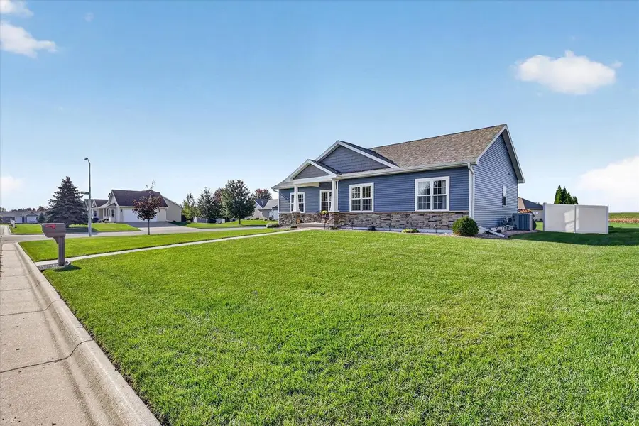 424 Rimrock Road, Janesville, WI 53548 - #2