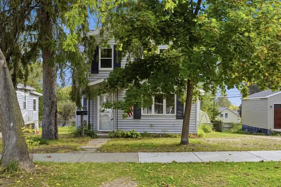 816 E Cook Street, Portage, WI 53901 - #3