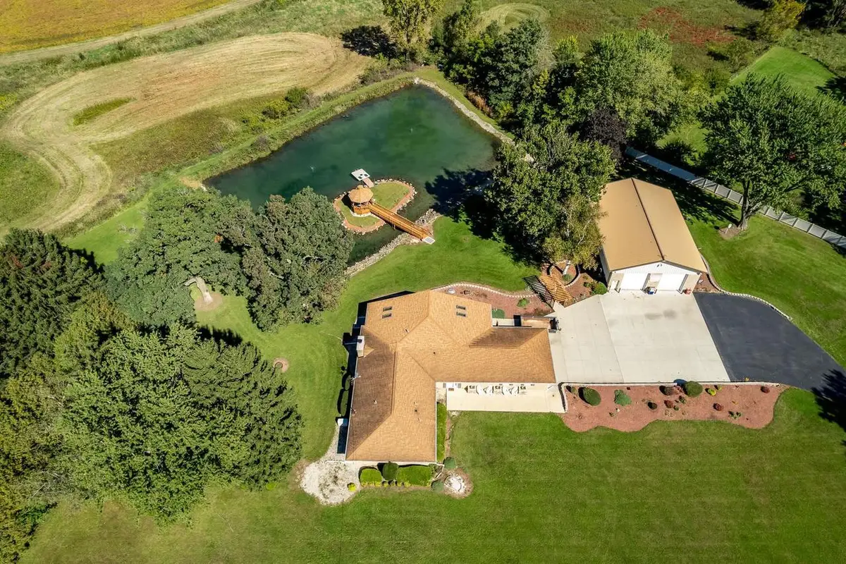 6923 S State Road 213 Road, Beloit, WI 53511 - #1