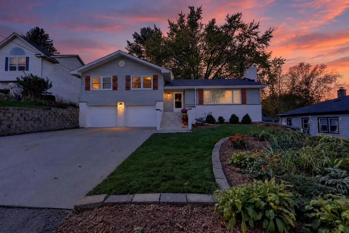 407 6th Street, New Glarus, WI 53574 - #1