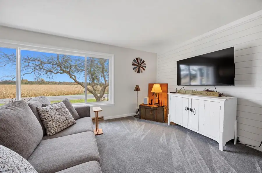 269 Goede Road, Edgerton, WI 53534 - #2