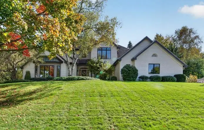 3052 Oak Leaf Circle, Fitchburg, WI 53711 - #1