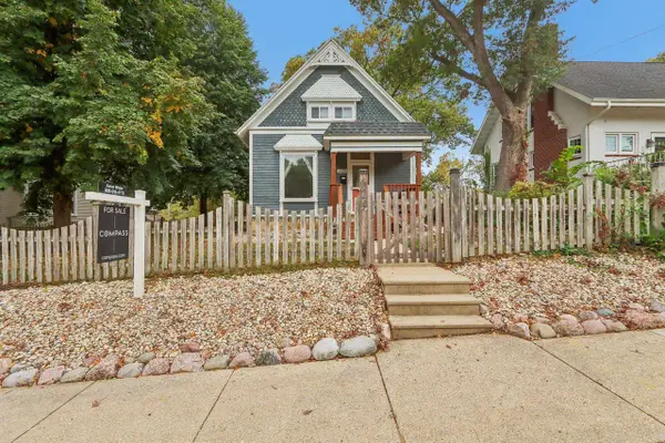 624 S Garfield Avenue, Janesville, WI 53545