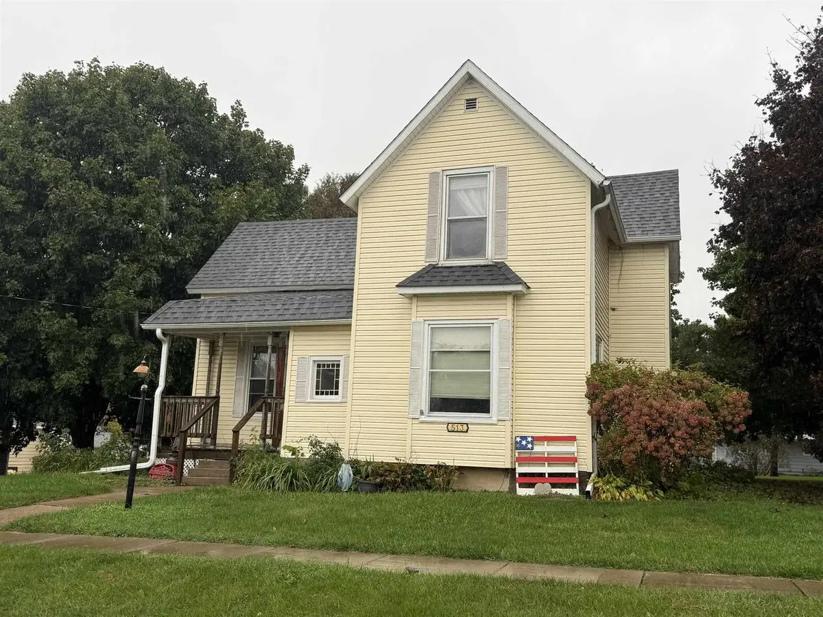 513 Congress Street, Bloomington, WI 53804 - #1