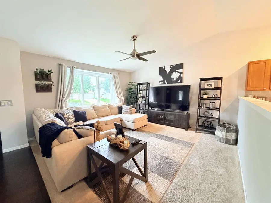 6926 Rockstream Drive, Madison, WI 53719 - #3