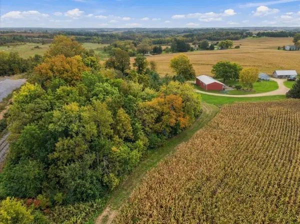 W8280 Ring Lane, Waterloo, WI 53594