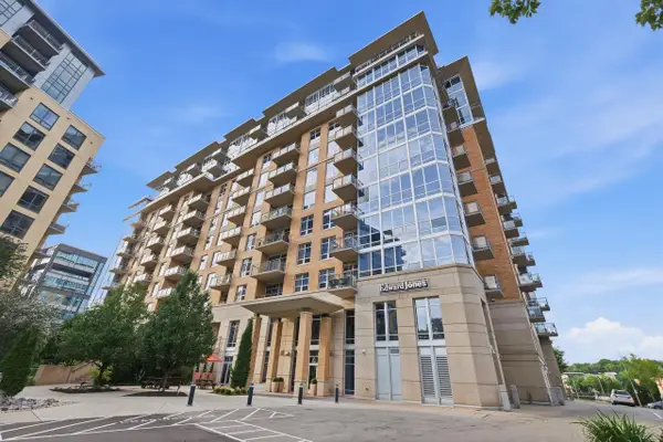 625 N Segoe Road #610, Madison, WI 53705
