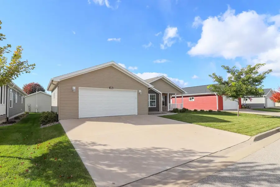 3048 Sarah Lane, Holmen, WI 54636 - #2