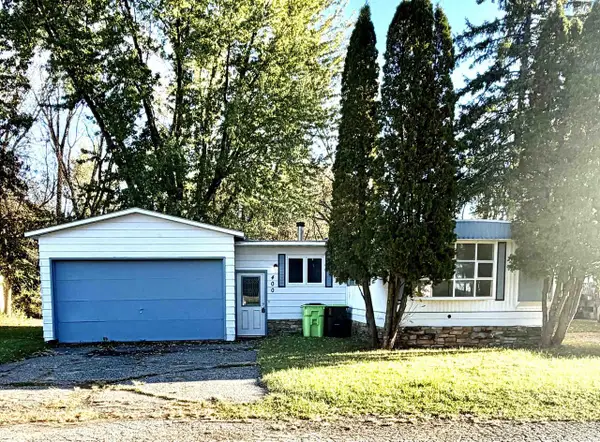 400 New Lisbon Estates East Street, New Lisbon, WI 53950