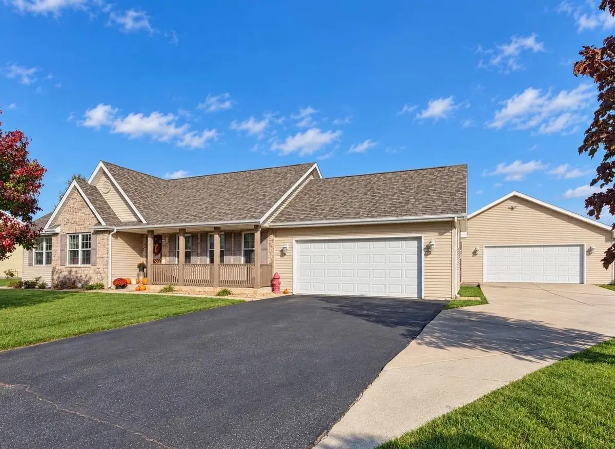 1011 E Whippoorwill Way, Beloit, WI 53511 - #1