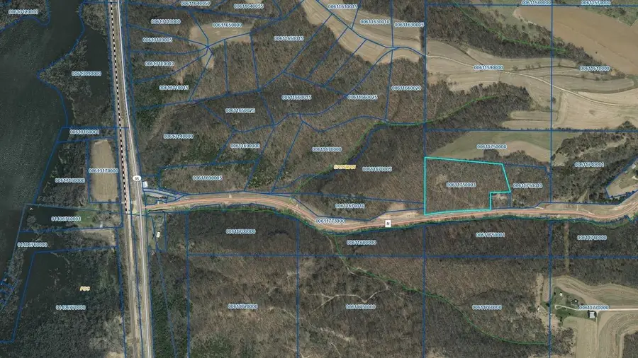 63450 County Road N, Prairie Du Chien, WI 53821 - #2
