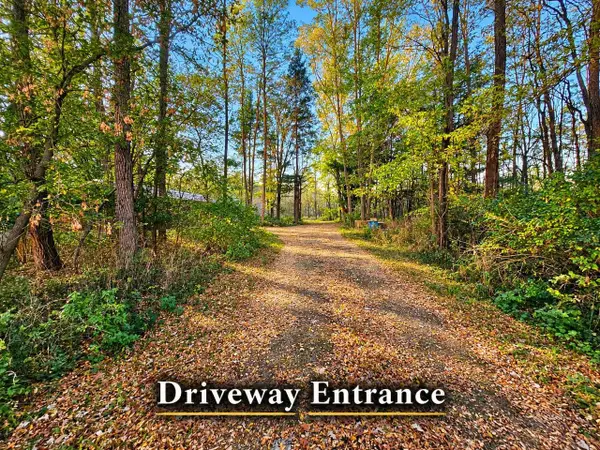 N7425 County Rd D, Princeton, WI 54968