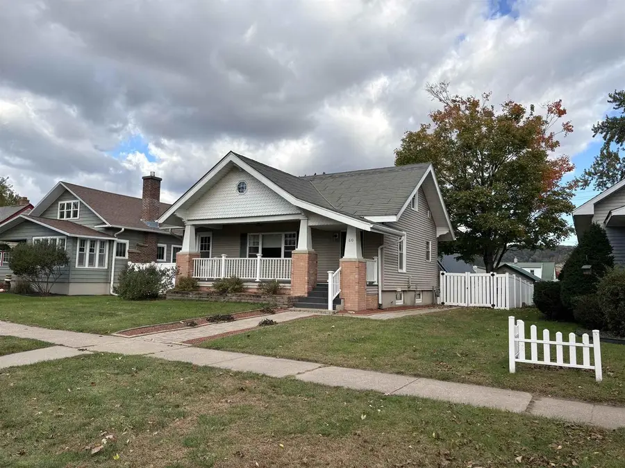 610 S Michigan Street, Prairie Du Chien, WI 53821 - #2