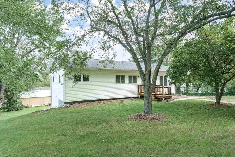 416 N Elm Street, Endeavor, WI 53930 - #3
