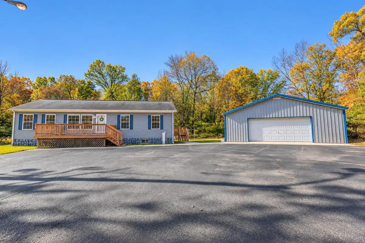 2813 W 3rd Drive, Oxford, WI 53952 - #1