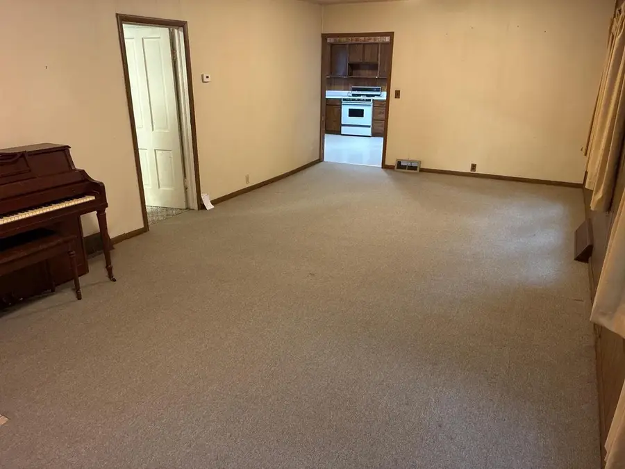 112 Main Street, Fairwater, WI 53931 - #3