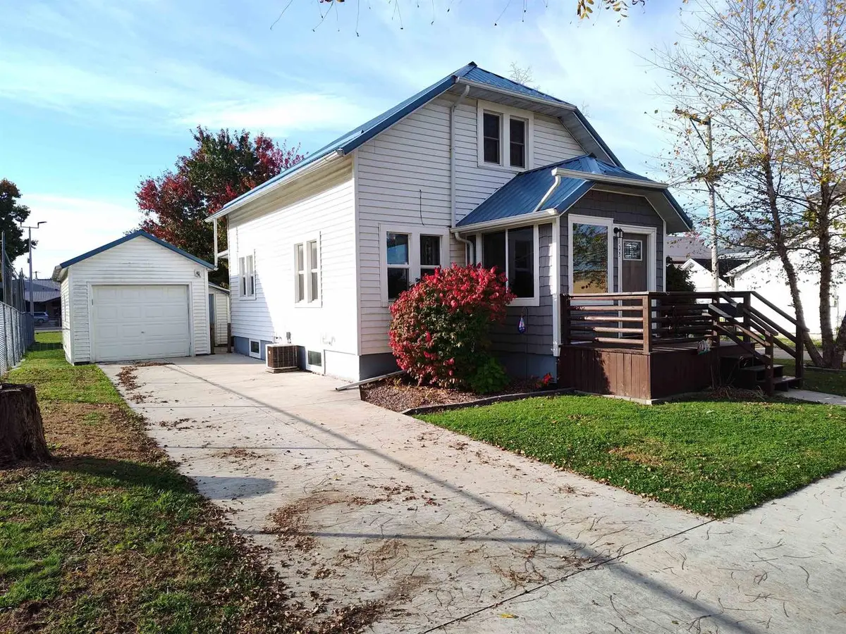 102 East Bluff St Street, Boscobel, WI 53805 - #1