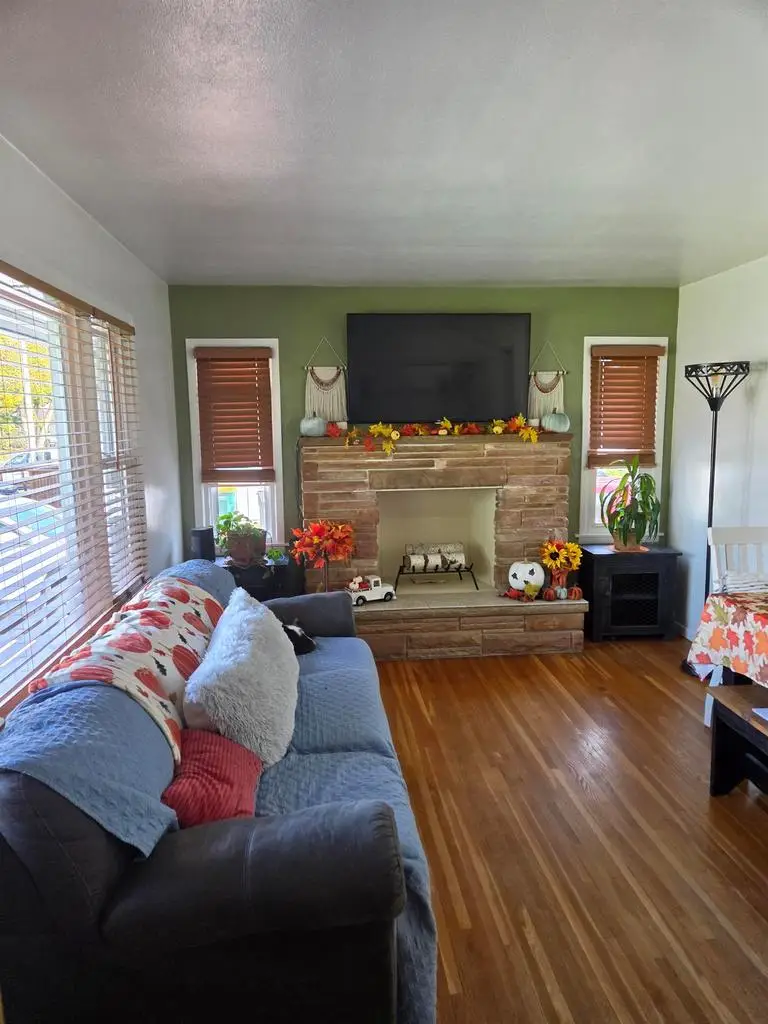 2020 E Bradley Street, Beloit, WI 53511 - #3