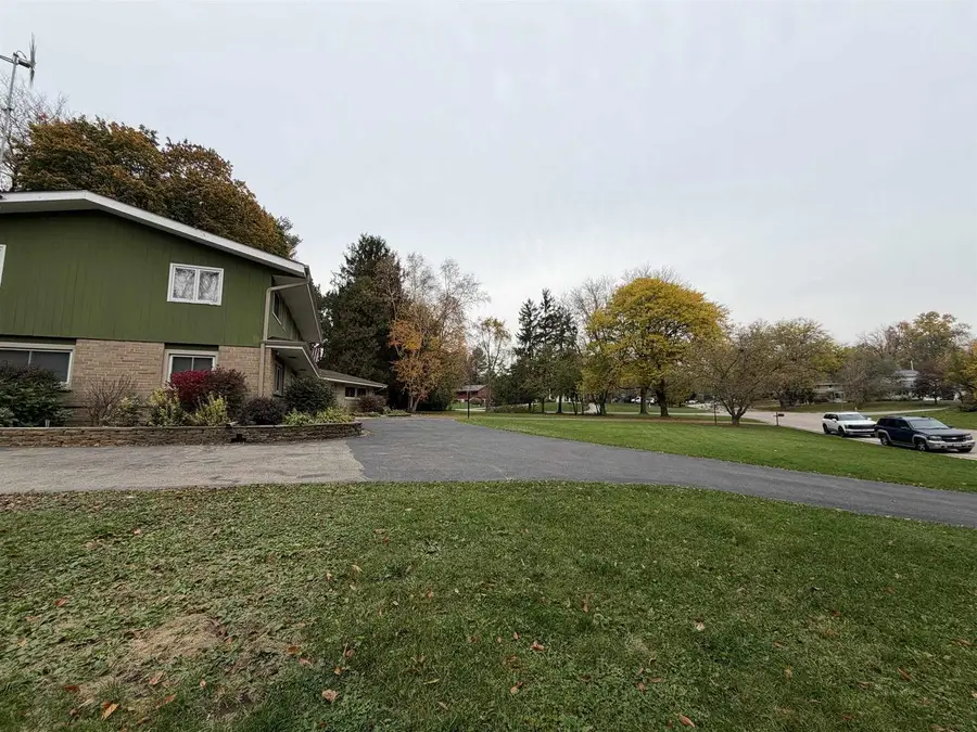 715 N Marion Avenue, Janesville, WI 53548 - #3