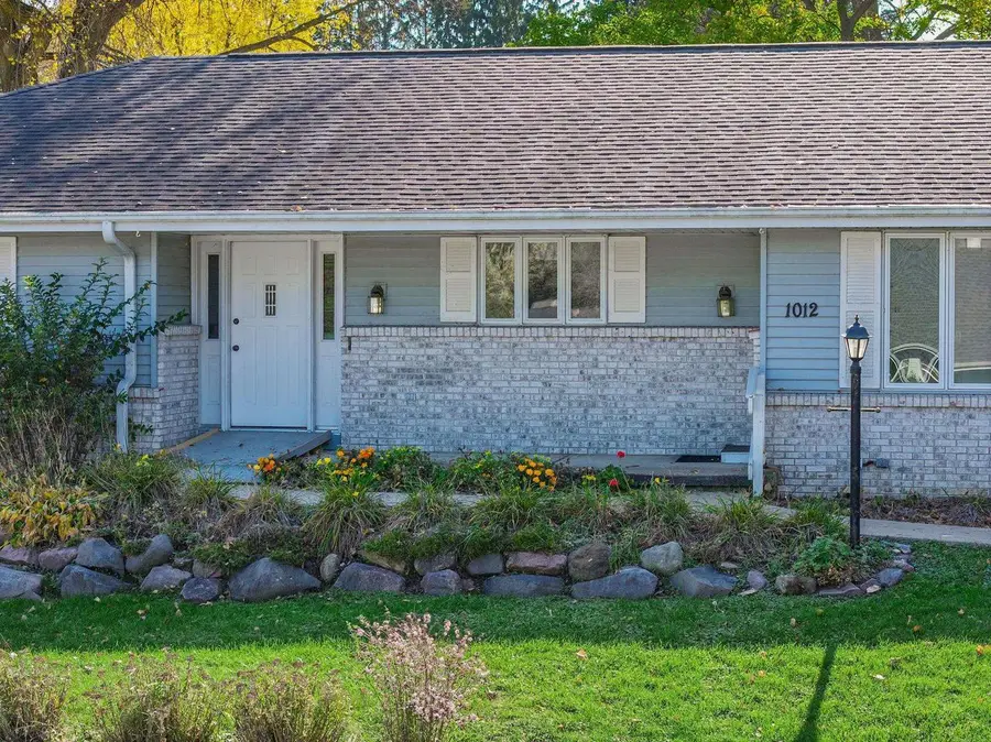 1012 4th Street, Baraboo, WI 53913 - #2
