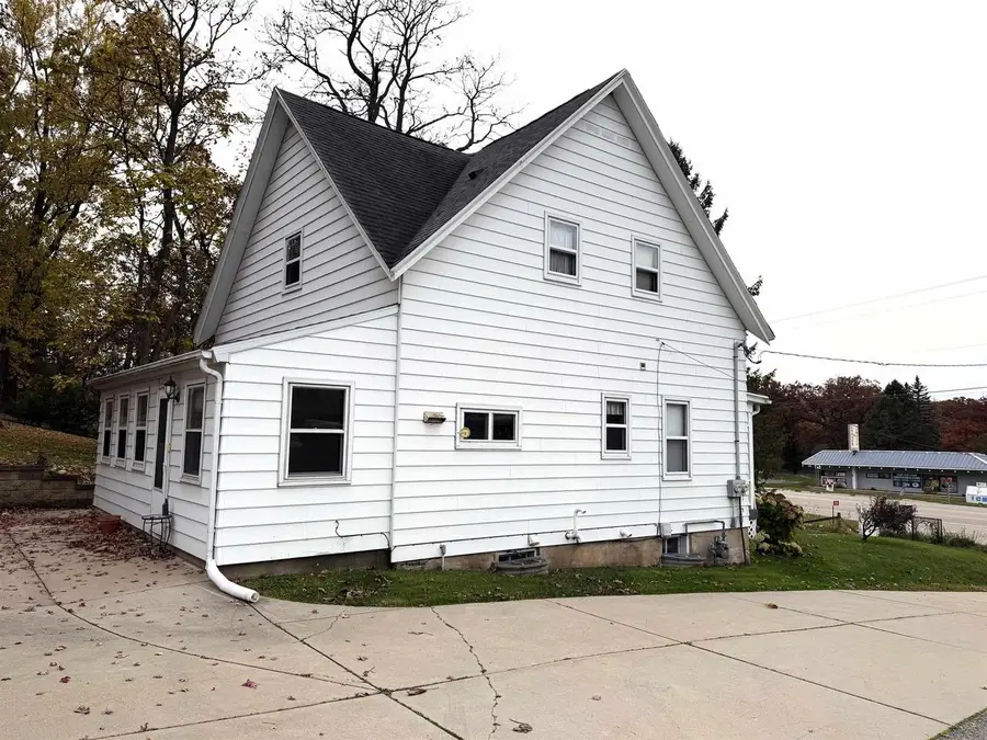 3241,3243 S Riverside Drive, Beloit, WI 53511 - #3