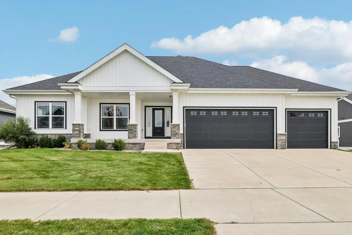 822 Ronald Overlook, Waunakee, WI 53597 - #1