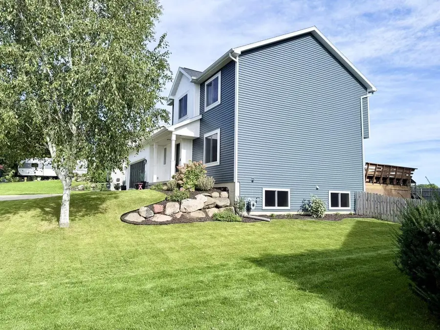 1005 Vista Ridge Drive, Mount Horeb, WI 53572 - #2