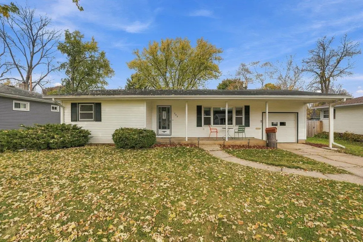 706 Hintze Road, Madison, WI 53704 - #1