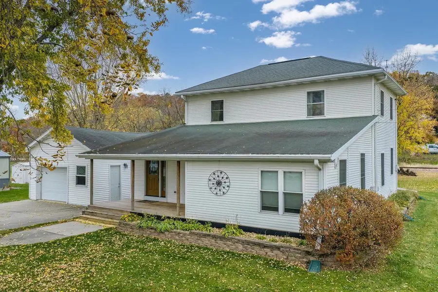 318 E Walnut Street, North Freedom, WI 53951 - #2