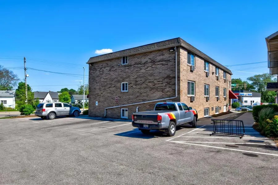 3320-3324 Milwaukee Street, Madison, WI 53703 - #3