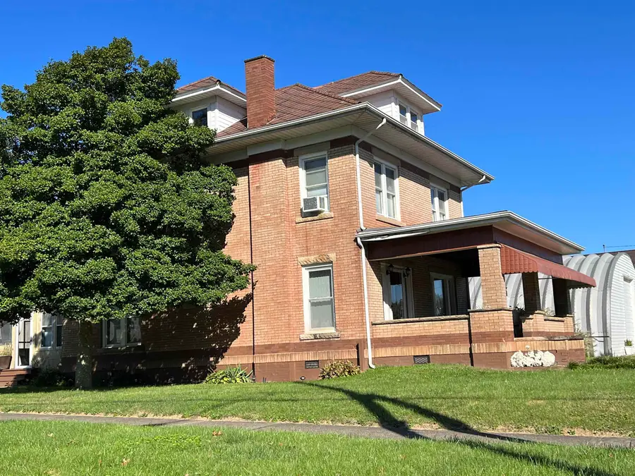 965 Harrison St., Milton, WV 25541-0000 - Image #2