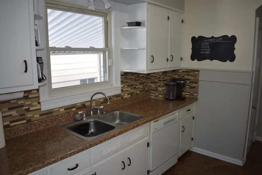 34 Pogue Street, Huntington, WV 25705 - Image #3