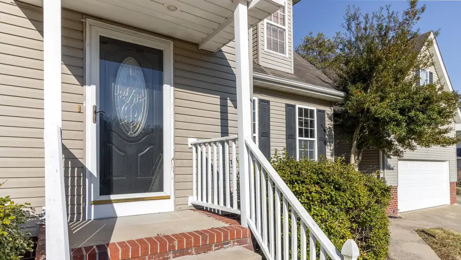 127 Barrington Drive, Scott Depot, WV 25560 - Image #2