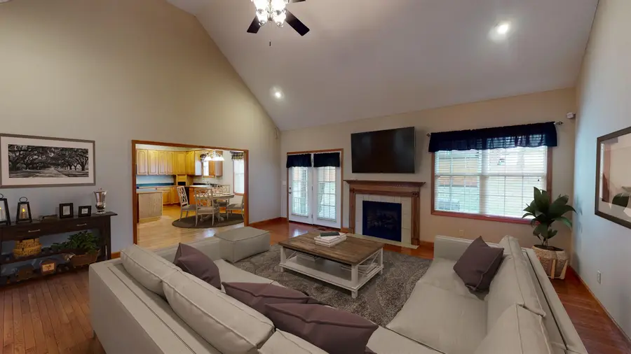 105 Glen Oaks Court, Hurricane, WV 25526 - Image #2