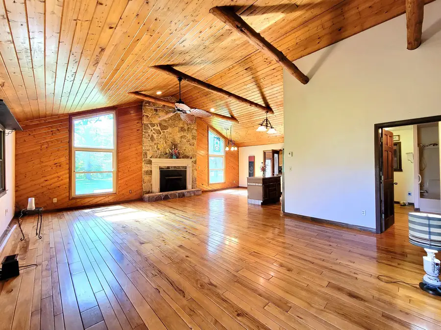 1 Carter Lane, Lesage, WV 25537 - Image #2