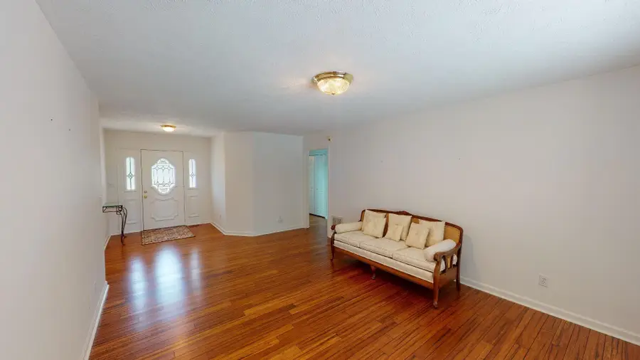 5142 Summer Drive, Culloden, WV 25510 - Image #3