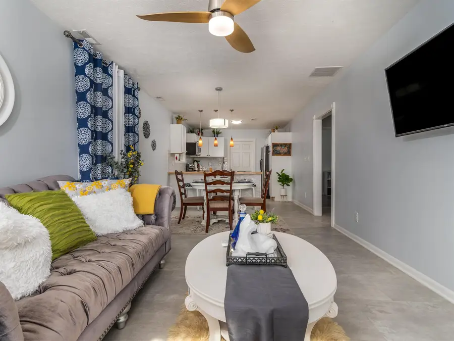 3330 Norwood Road, Huntington, WV 25705-3950 - Image #3