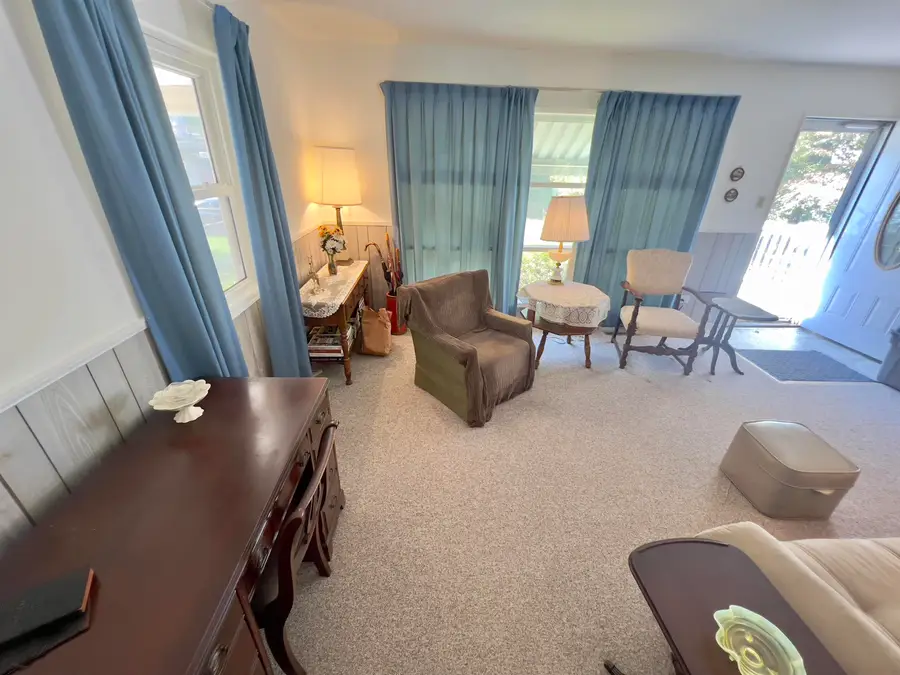 1778 Arlington Blvd, Huntington, WV 25705 - Image #2