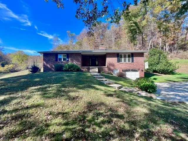 1110B Right Fork Buffalo Creek Road, Huntington, WV 25704 - Image #1