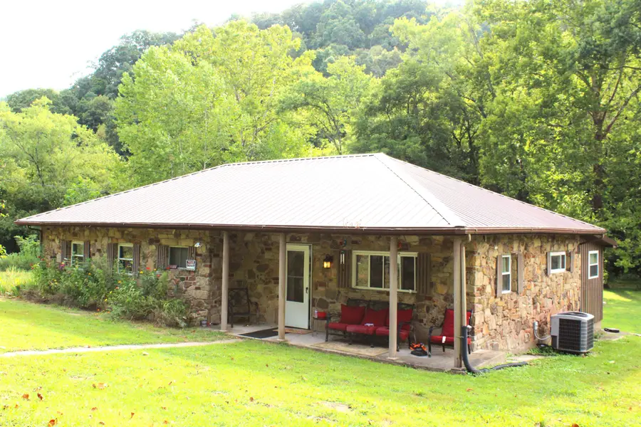 222 Old Norfolk Western Railroad Rd., Genoa, WV 25517 - Image #2