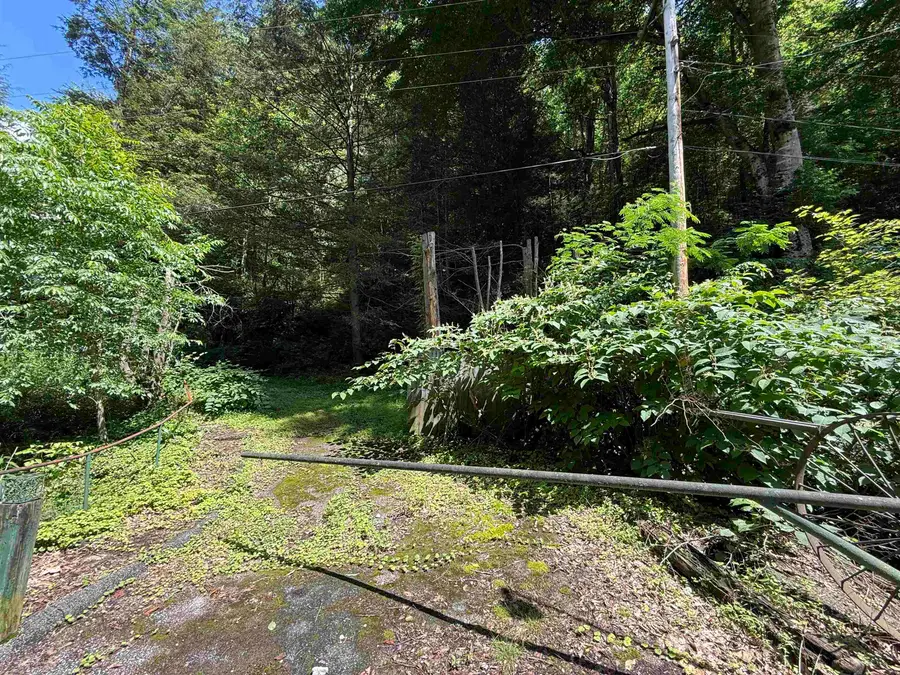 1528 Coco Road, Elkview, WV 25701 - Image #3