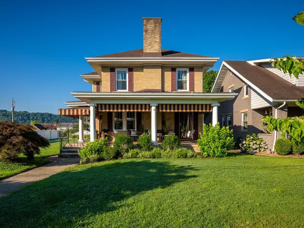 2961 Staunton Road, Huntington, WV 25702