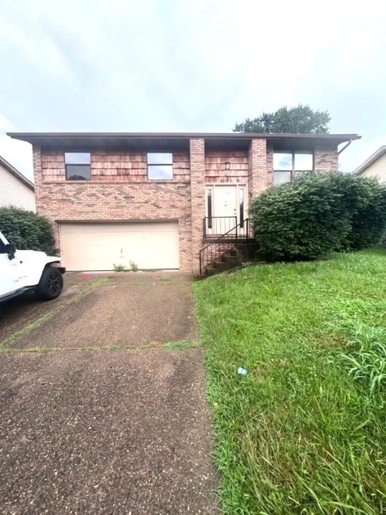 18 Colonial Ct, Barboursville, WA 25504 - Image #2