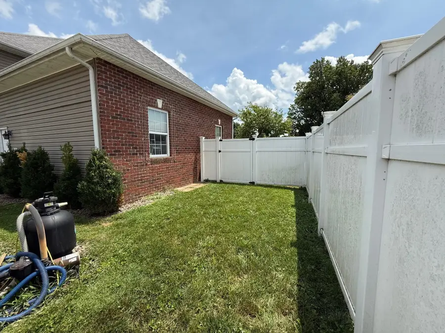 101 Henray Drive, South Point, OH 45680 - Image #3